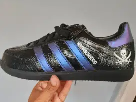 Sepatu Adidas size 42/43 black edition