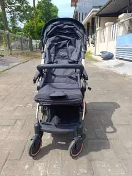 PRELOVED STROLLER PLIKO