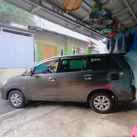 Toyota Kijang Innova 2009 Bensin