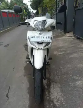 Yamaha vega rr 2015