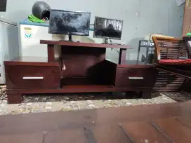 MEJA TV, KURSI TAMU & LEMARI PAKAIN