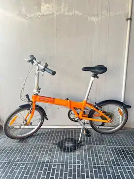 Sepeda lipat Dahon Vitesse D7