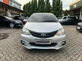 Toyota Etios Valco 2015 Bensin