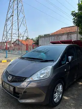 HONDA JAZZ 1.5 S A/T 2011
