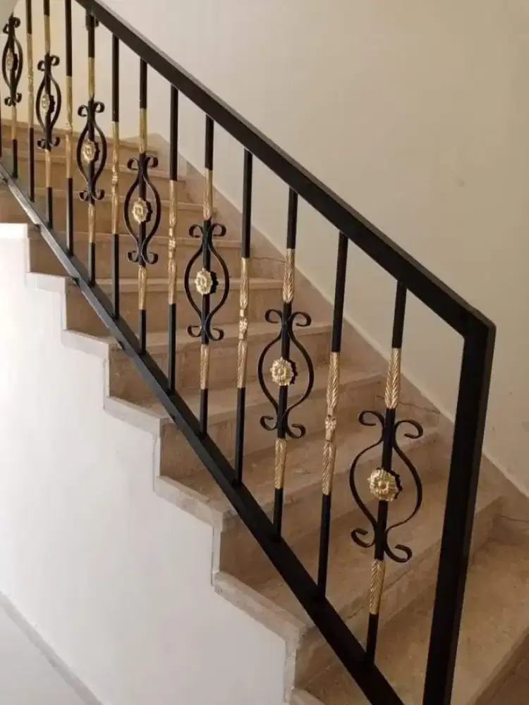 Bengkel las Lampung tralis kanopi pintu pagar gerbang tangga