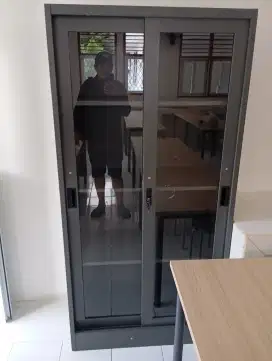 Instal furniture knock down