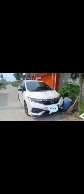 Honda Jazz RS matic tahun 2019