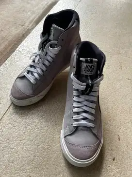 Nike SB Blazer Mid, ukuran 36,5