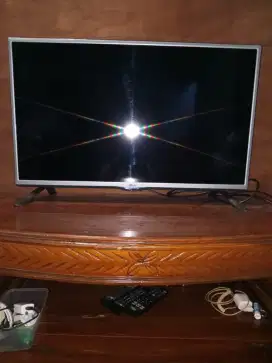 Tv lg 32 in led normal ga ada stb
