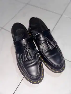 Sepatu docmart adrian tassel loafer