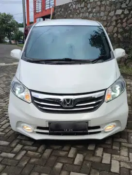 Honda Freed E PSD Facelift 2012