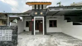 Rumah dikontrakan di jln.palagan dekat sekolahan al-azhar