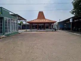 Dijual Tanah  Bangunan Cocok Untuk Usaha MK11580