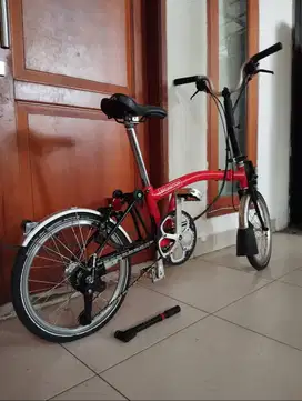 Sepeda Lipat Brompton M6L Red Black Edition
