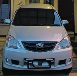 Daihatsu Xenia 2011 Bensin