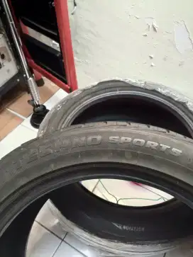 Jual cepat Ban bekas seperti baru