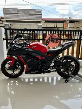 Kawasaki Ninja 250 FI SE Tahun 2015