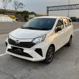 Sigra D + Manual 2021 Facelift Putih