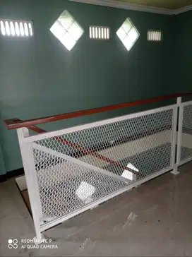 Pembuatan Relling Tangga Pagar Besi Minimalis
