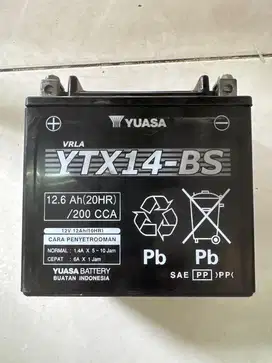 Baterai / battery Bmw Gs, ytx14-bs, murah saja, baru setahun