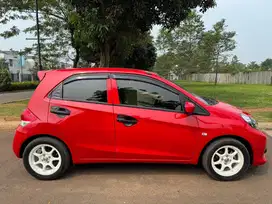 Honda brio e satya