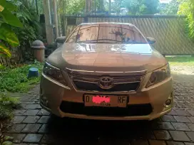 Toyota Camry 2.5L AT Hybrid