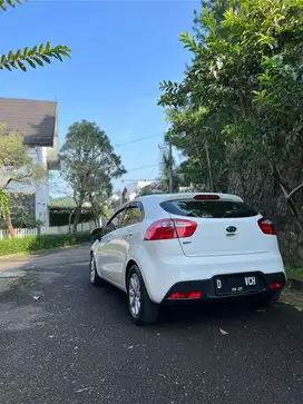 Kia Rio 2012 Bensin