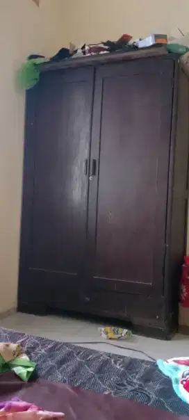 Jual lemari pakaian 2 pintu kayu jati