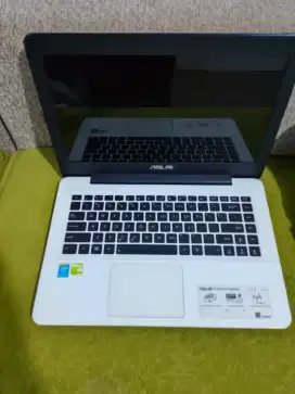Jual laptop Asus i5