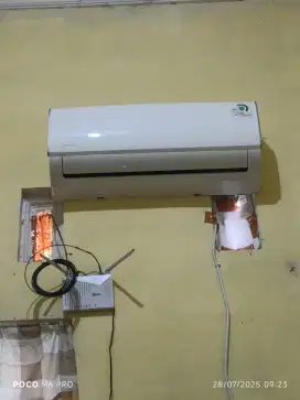 AC Midea 3/4 Pk Low Watt Pemakaian 4 Bulan