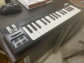Midiplus Akm320 Midi Keyboard