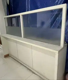 Pembatas partisi estetik/ penyekat  ruangan klinik/kantor/