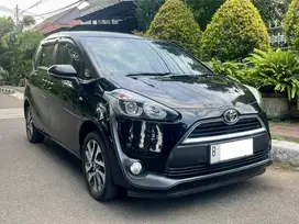 Toyota Sienta V Matic LowKm‼️