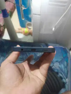 samsung A06 RAM 4/64 GB HP CHARGER