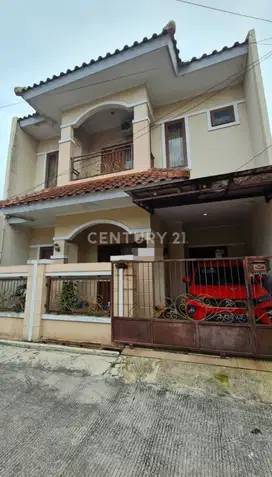 Jual Cepat Rumah Mewah 2,5 Lantai di Pesona Anggrek Bekasi Siap Huni
