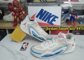 Sepatu Basket Nike Jordan Tatum size 44.5
