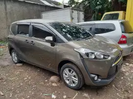 Toyota Sienta G A/t 2017