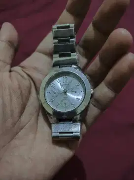 Dijual jam tangan casio dan Swiss army
