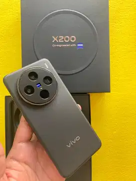 Vivo x200 12/256gb grnsi pnjg