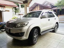 Toyota Fortuner 2011 Diesel