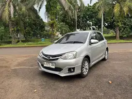Dijual 2013 Toyota etios valco 1.2 mt type g