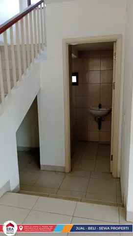 Rumah siap huni di JGC