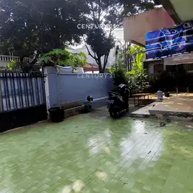 Rumah Tua Hitung Tanah Lokasi Strategis Di Pulomas Barat S8924