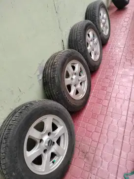 Velg n ban  copotan kijang kapsulr14 195/70