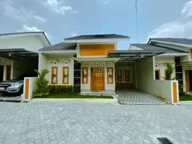 RUMAH MURAH, STRATEGIS, DEKAT MAGUWOHARJO DI KALASAN