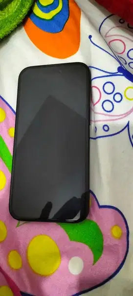 Iphone 15 128 black like new pemakaian pribadi fulset garansi on970000