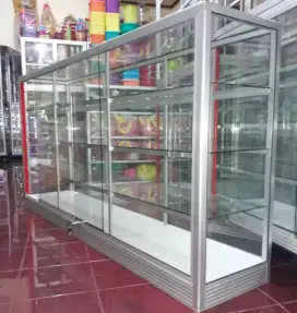 Di Jual Etalase Panjang (2Mx1M) Kondisi Baru