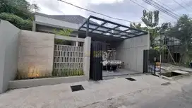 RUMAH BARU DESIGN MODERN DI JAKAL KM 12 ,NGAGLIK SLEMAN