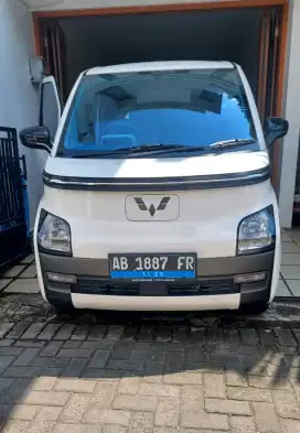Jual cepat Wuling Air Ev 200 km, putih, km 5.900