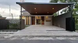 RUMAH BARU SIAP HUNI DI JAKAL DEKAT KAMPUS UII, NGAGLIK SLEMAN